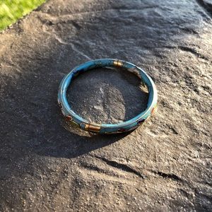 Small bangle bracelet